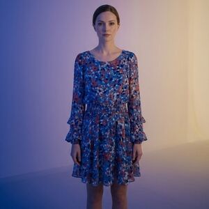 NWT Vince Camuto Dress Blue Floral Size 8